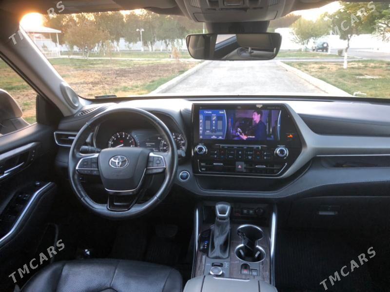 Toyota Highlander 2022 - 600 000 TMT - Dänew - img 4