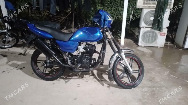 Jawa 300 2025 - 20 000 TMT - Дянев - img 1