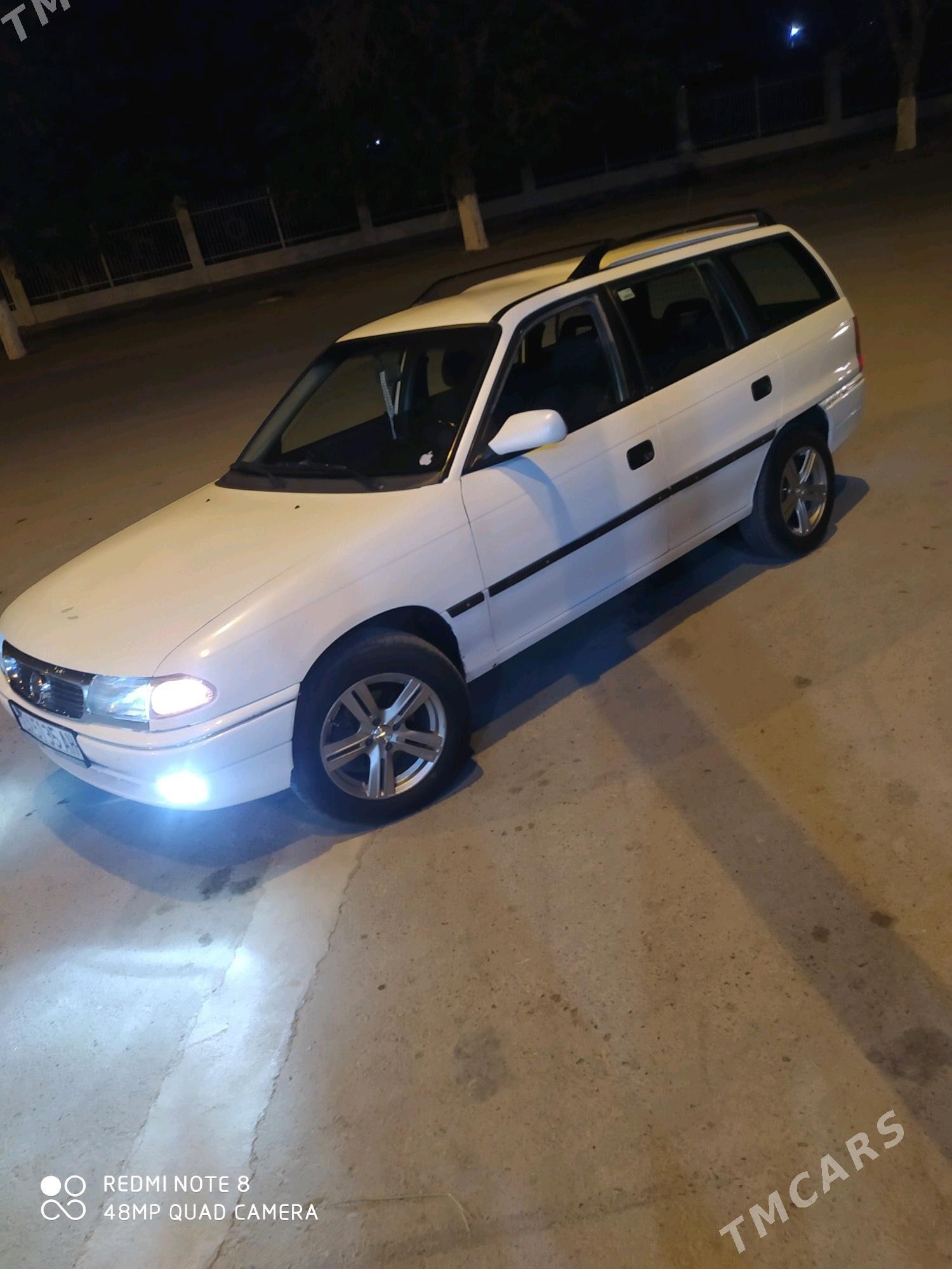 Opel Astra 1995 - 58 000 TMT - Бахарден - img 2