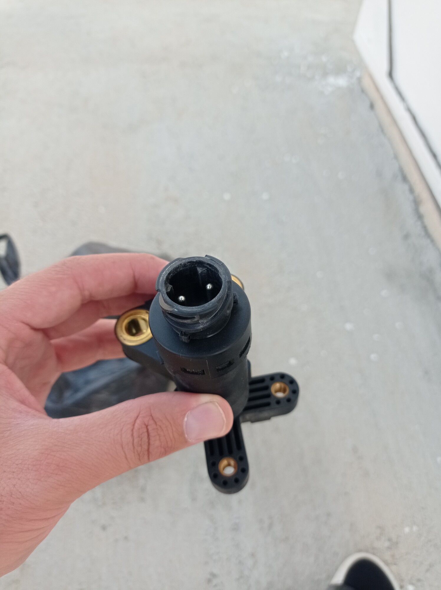 terezi abs kobel daf 2 000 TMT - Kim raýon - img 5