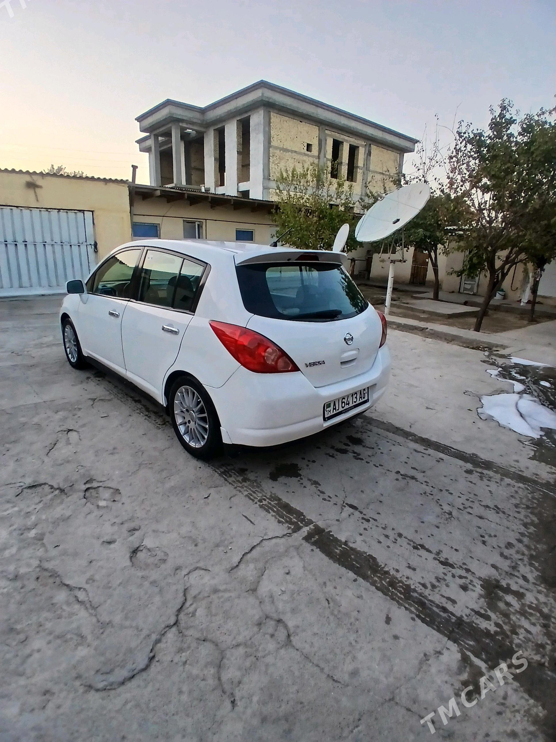 Nissan Versa 2010 - 130 000 TMT - Ашхабад - img 3