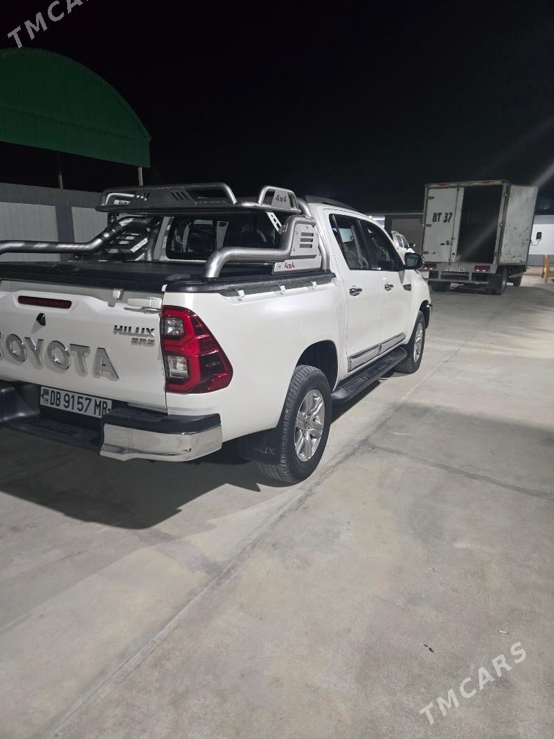 Toyota Hilux 2021 - 580 000 TMT - Mary - img 5