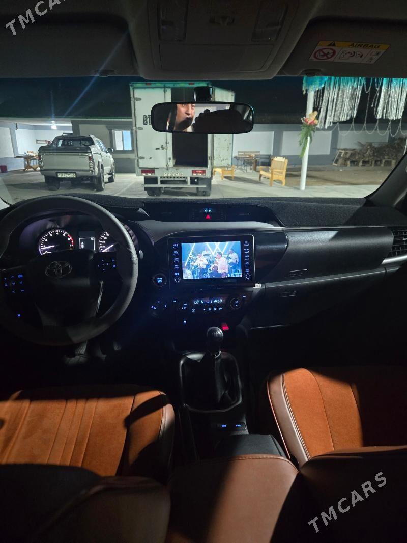 Toyota Hilux 2021 - 580 000 TMT - Mary - img 6