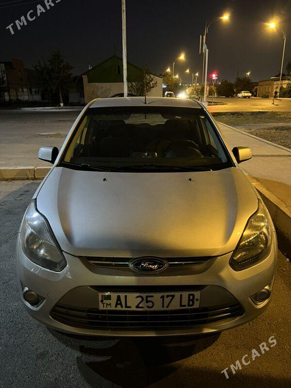 Ford Figo 2011 - 80 000 TMT - Туркменабат - img 1