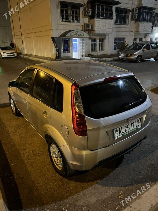 Ford Figo 2011 - 80 000 TMT - Туркменабат - img 4