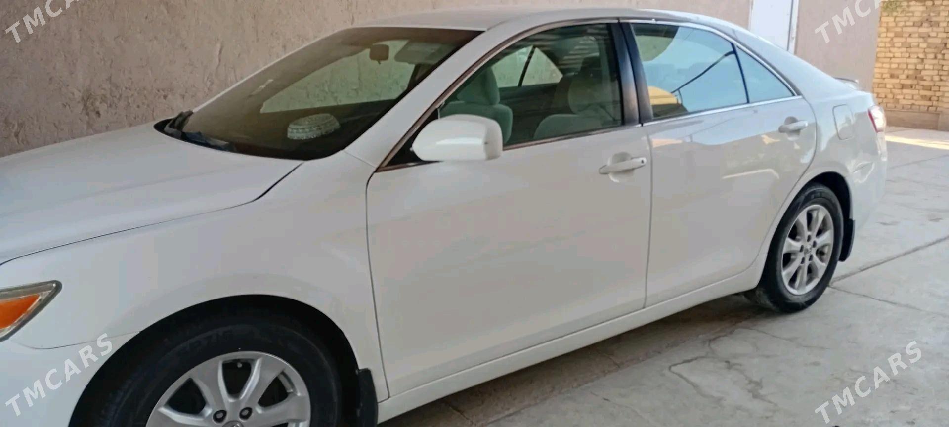 Toyota Camry 2010 - 200 000 TMT - Şabat etr. - img 4