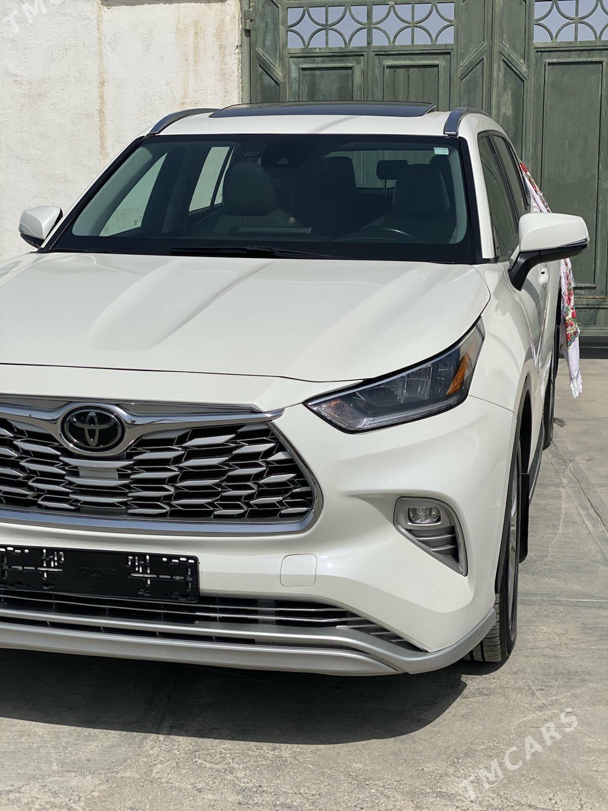 Toyota Highlander 2021 - 690 000 TMT - Ашхабад - img 4