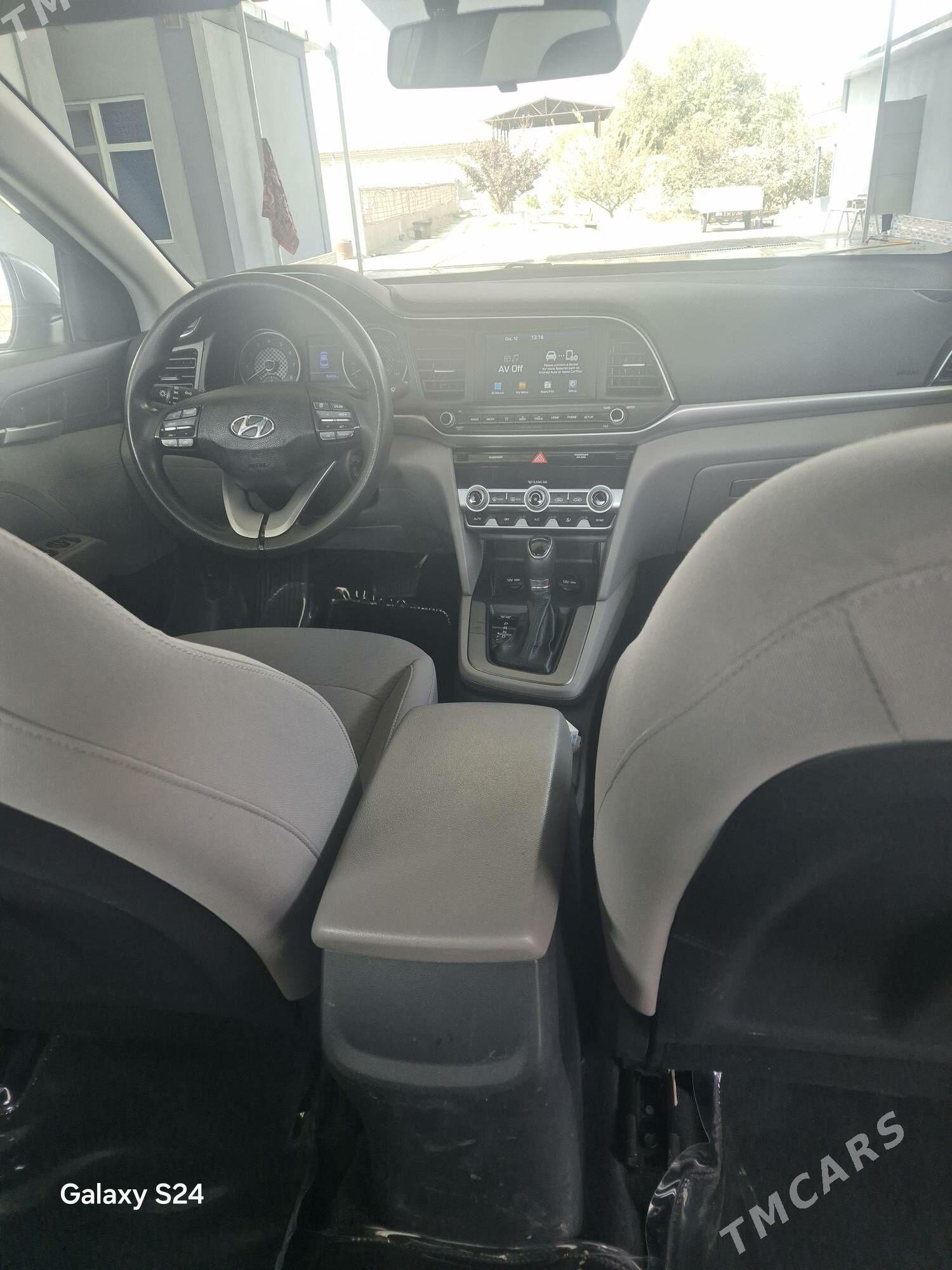 Hyundai Elantra 2020 - 225 000 TMT - Ашхабад - img 5
