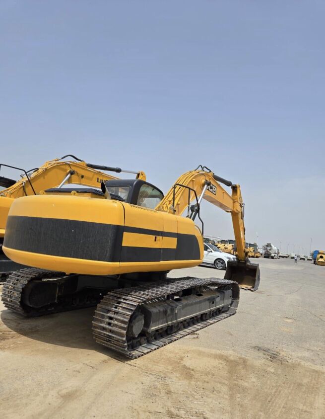 JCB 5CX Wastemaster 2013 - 750 000 TMT - "Алтын Асыр" Гундогар базары ( Толкучка) - img 2