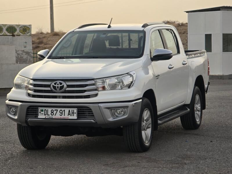 Toyota Hilux 2020 - 520 000 TMT - Ашхабад - img 1