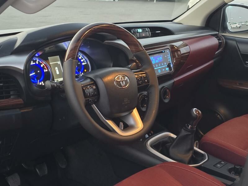 Toyota Hilux 2020 - 520 000 TMT - Ашхабад - img 4