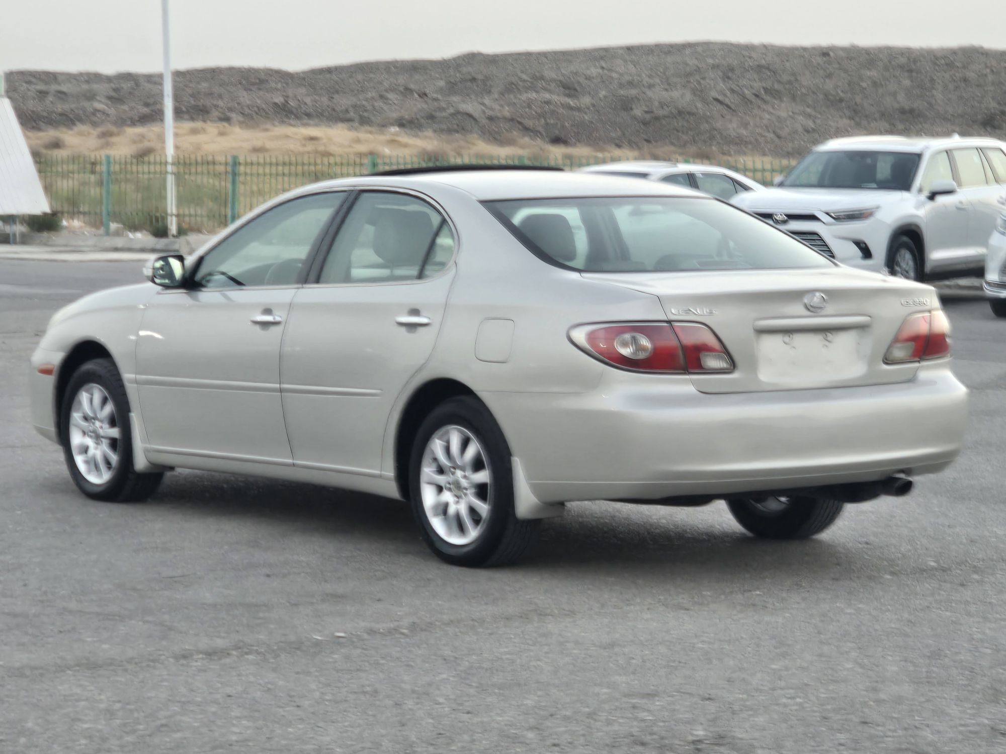 Lexus ES 330 2003 - 195 000 TMT - "Алтын Асыр" Гундогар базары ( Толкучка) - img 3