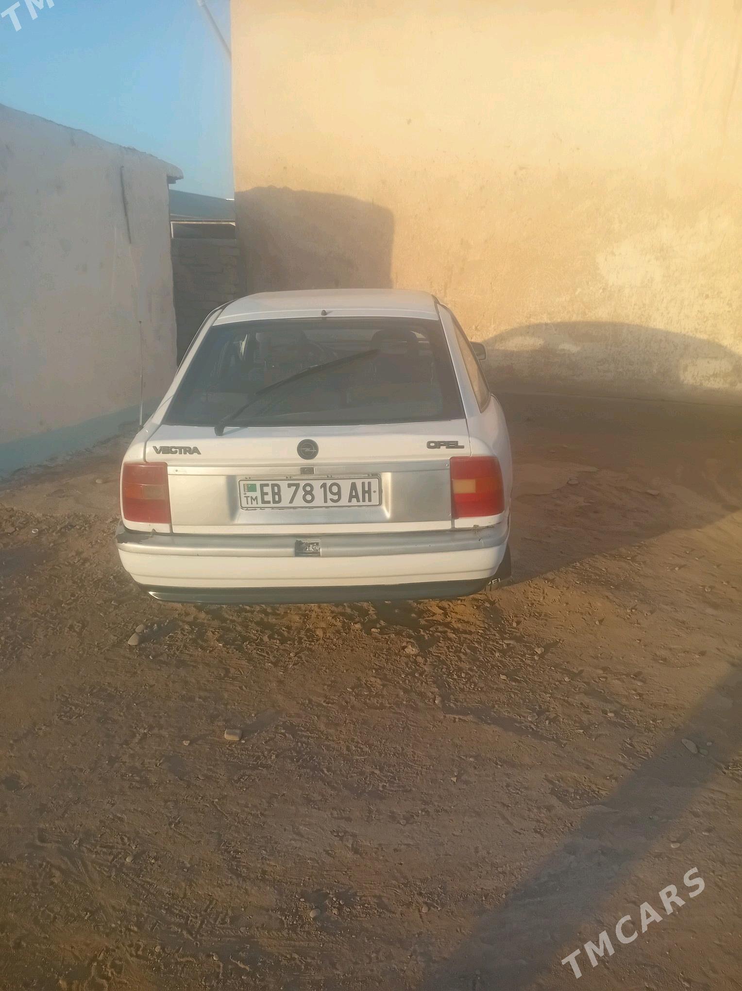 Opel Vectra 1990 - 22 000 TMT - Серахс - img 3
