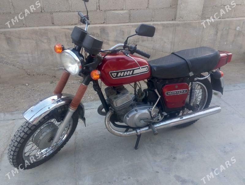 Iž Ýupiter 2008 - 10 000 TMT - Балканабат - img 1