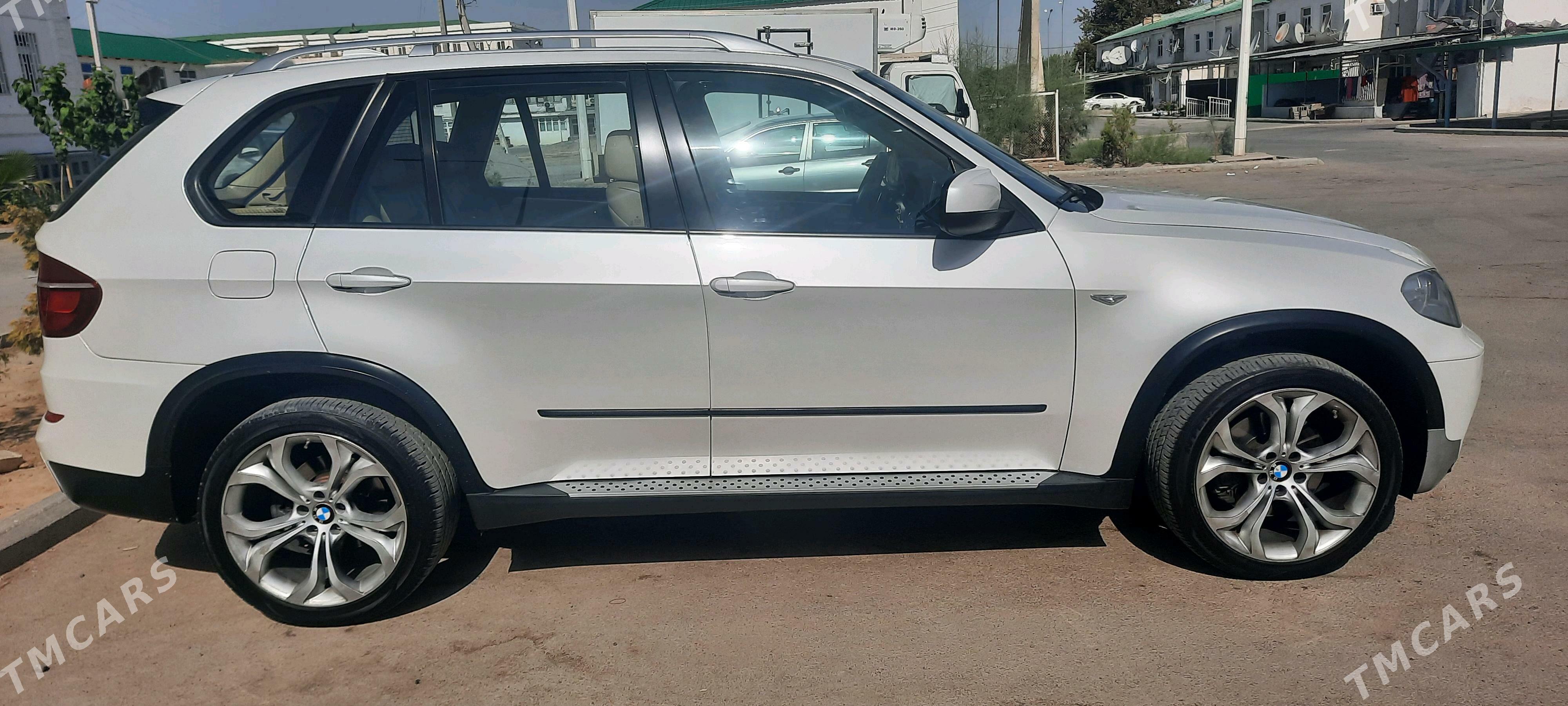 BMW X5 2010 - 300 000 TMT - Ашхабад - img 2