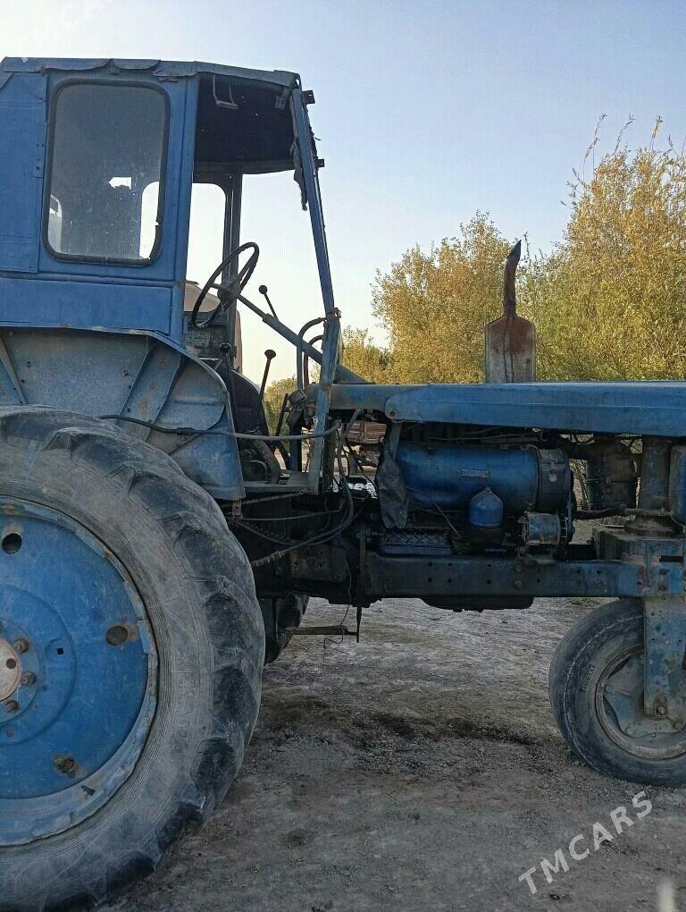 MTZ T-28 1981 - 25 000 TMT - Губадаг - img 2