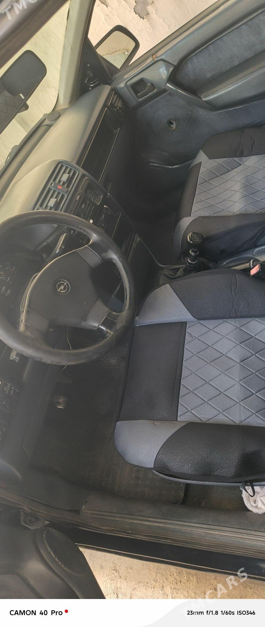 Opel Vectra 1991 - 35 000 TMT - Туркменабат - img 4