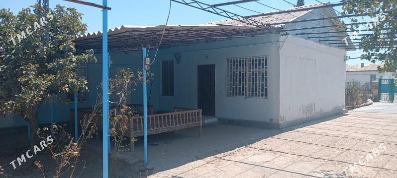 Ýaşlyk Parahat oba - Ýaşlyk - img 3