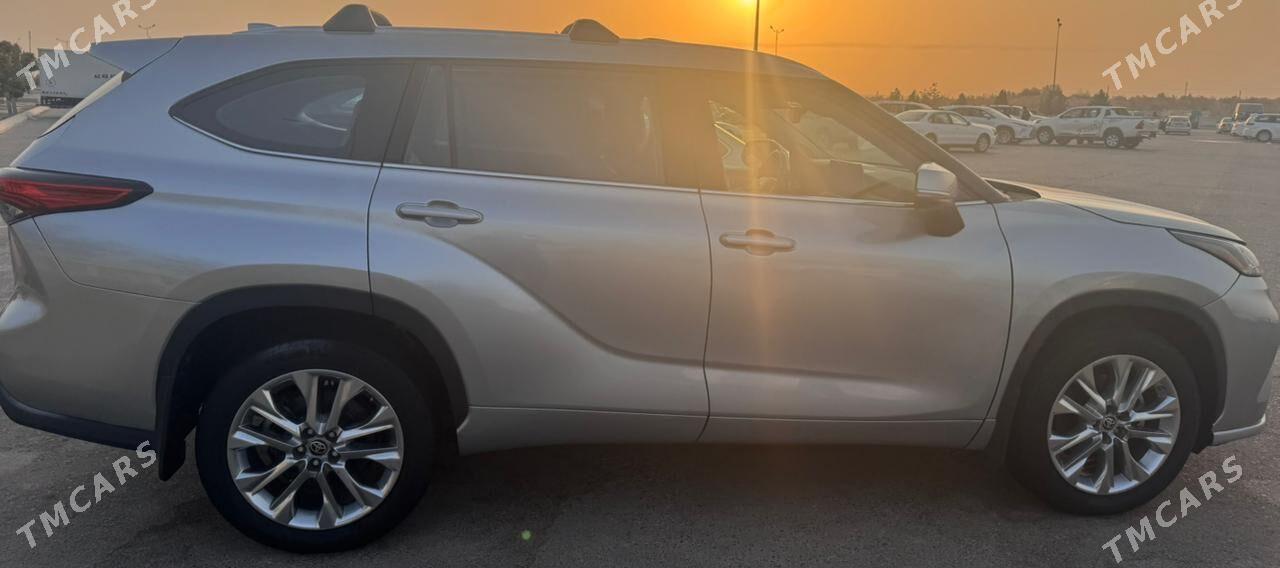 Toyota Highlander 2021 - 680 000 TMT - Türkmenabat - img 2