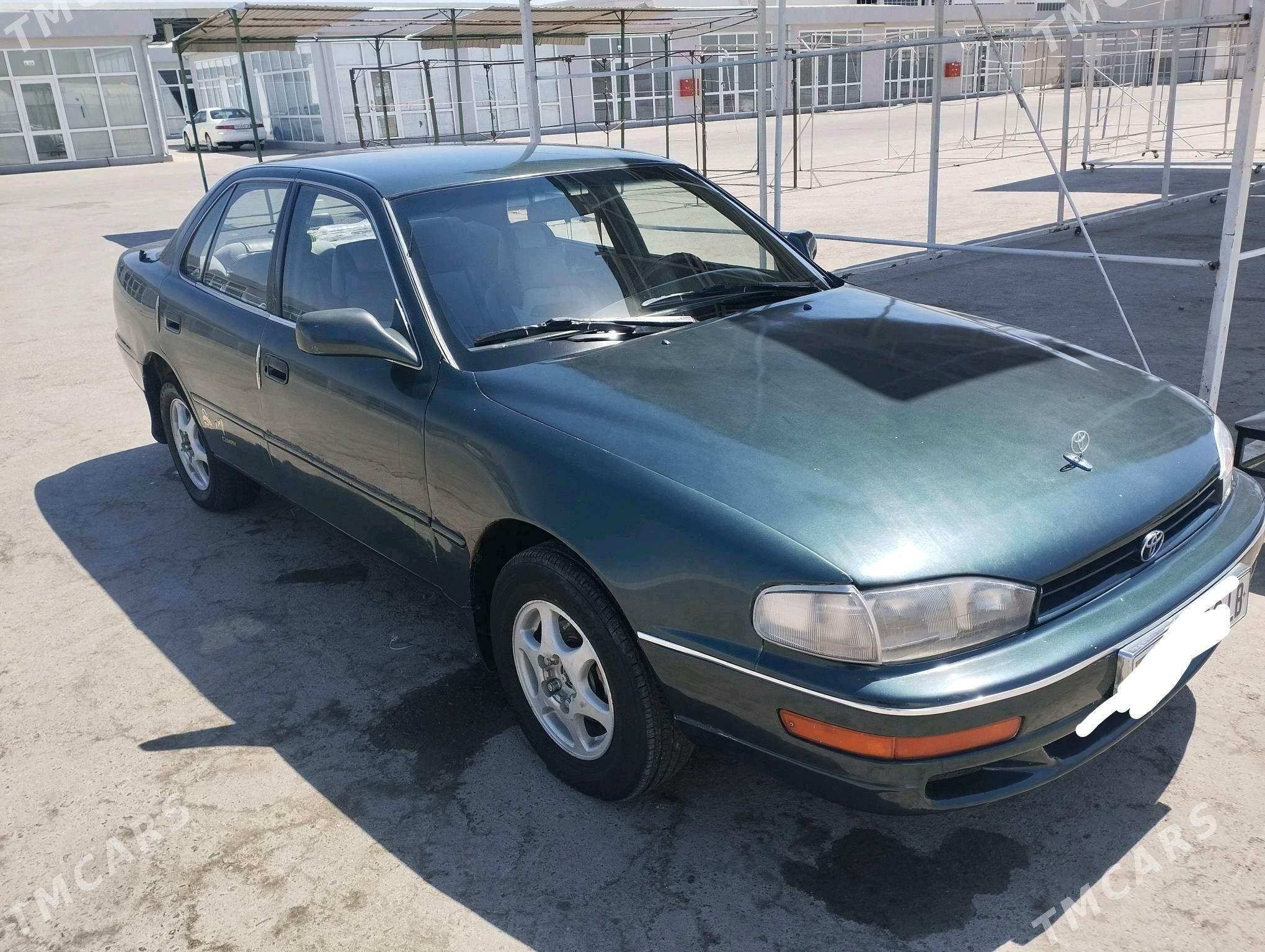 Toyota Camry 1994 - 80 000 TMT - Керки - img 1
