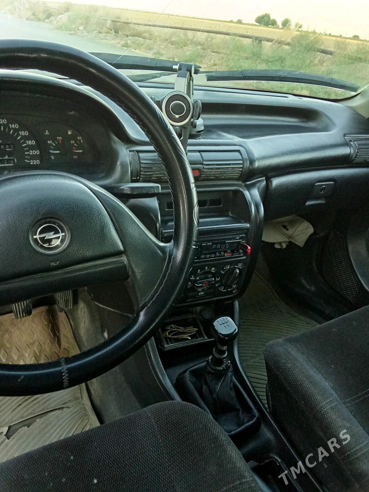 Opel Astra 1993 - 35 000 TMT - Гёкдепе - img 2