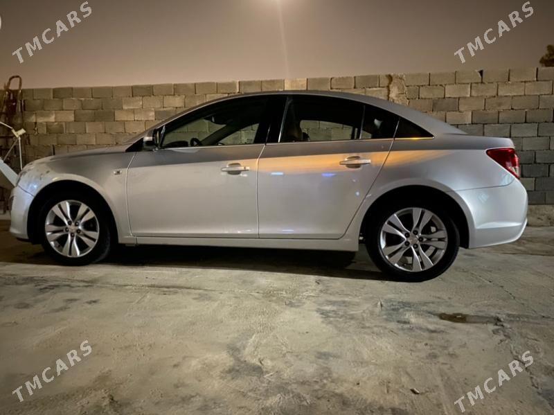 Chevrolet Cruze Limited 2013 - 132 000 TMT - Bedew - img 2