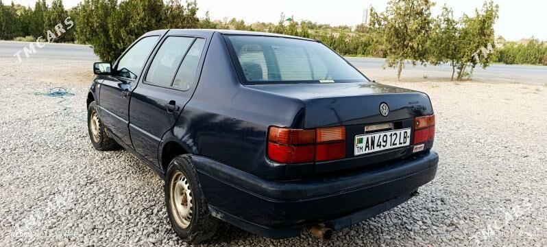 Volkswagen Jetta 1992 - 36 000 TMT - Койтендаг - img 6