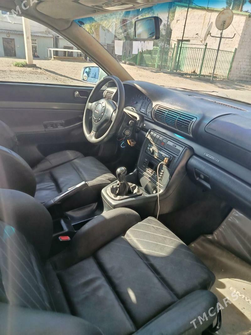 Audi A4 1996 - 40 000 TMT - Туркменбаши - img 2