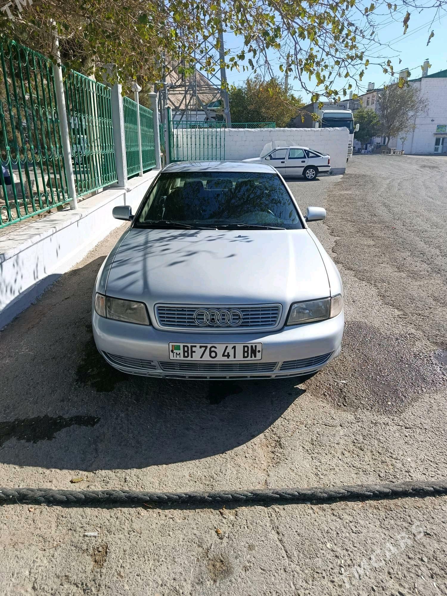 Audi A4 1996 - 40 000 TMT - Туркменбаши - img 7