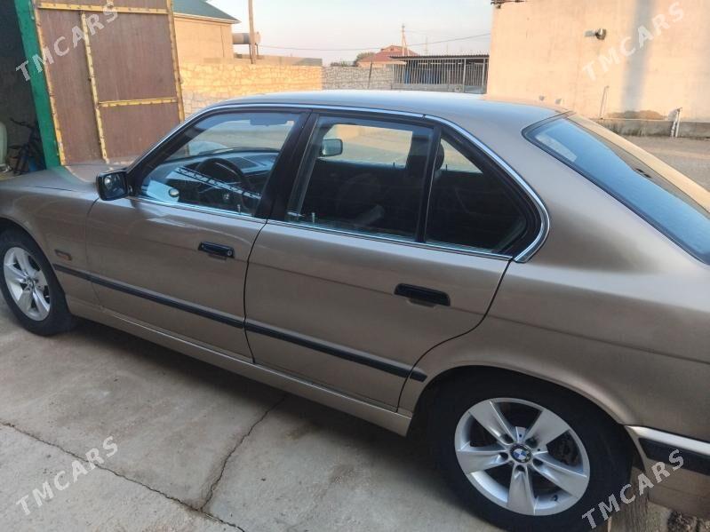 BMW 535 1990 - 50 000 TMT - Jebel - img 3