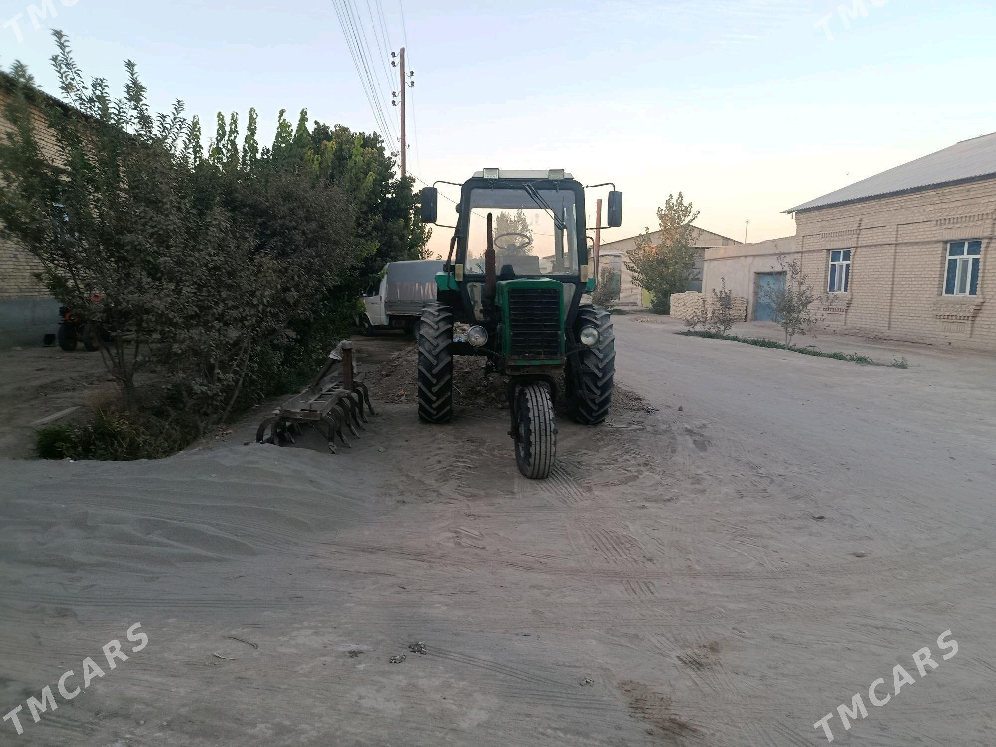 MTZ 80 2000 - 160 000 TMT - Шабатский этрап - img 2
