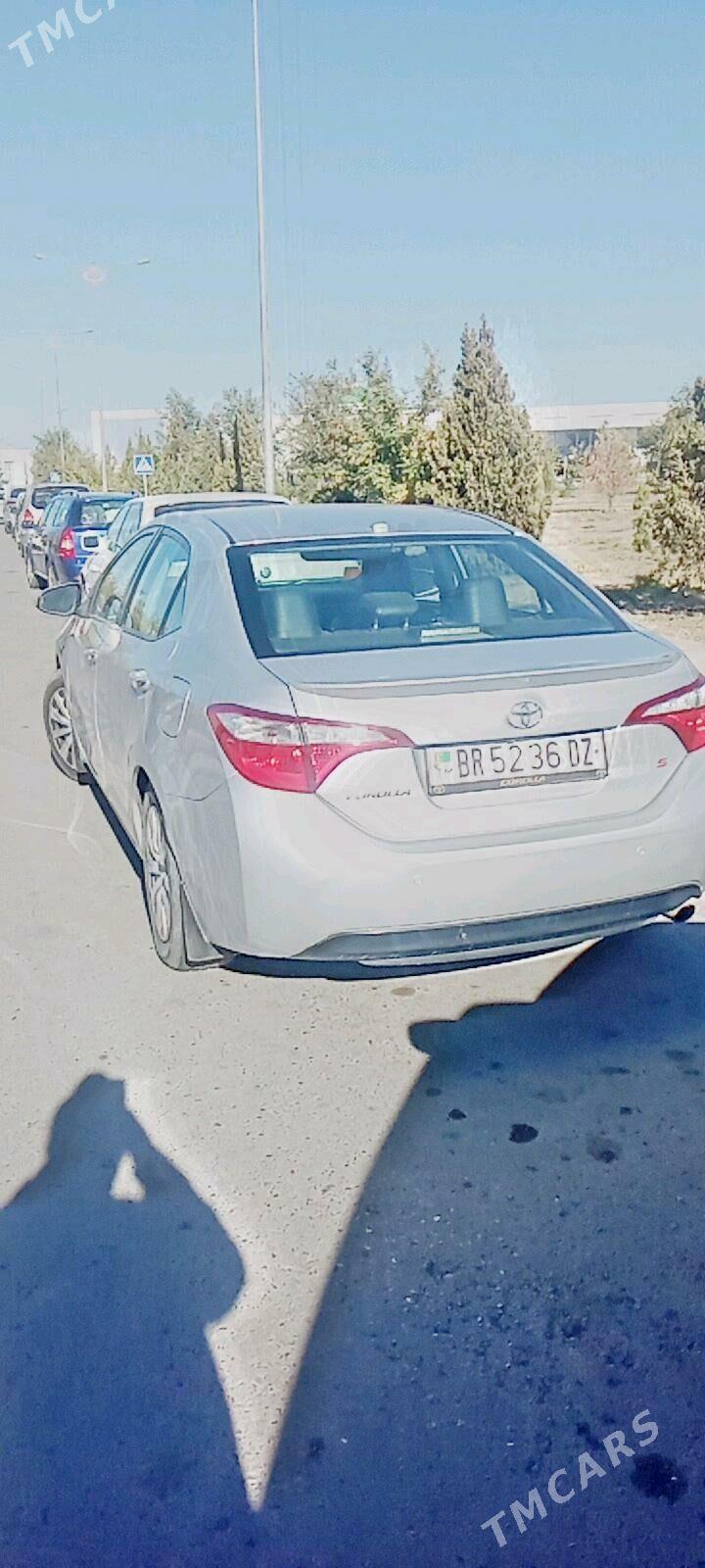 Toyota Corolla 2014 - 190 000 TMT - Дашогуз - img 3