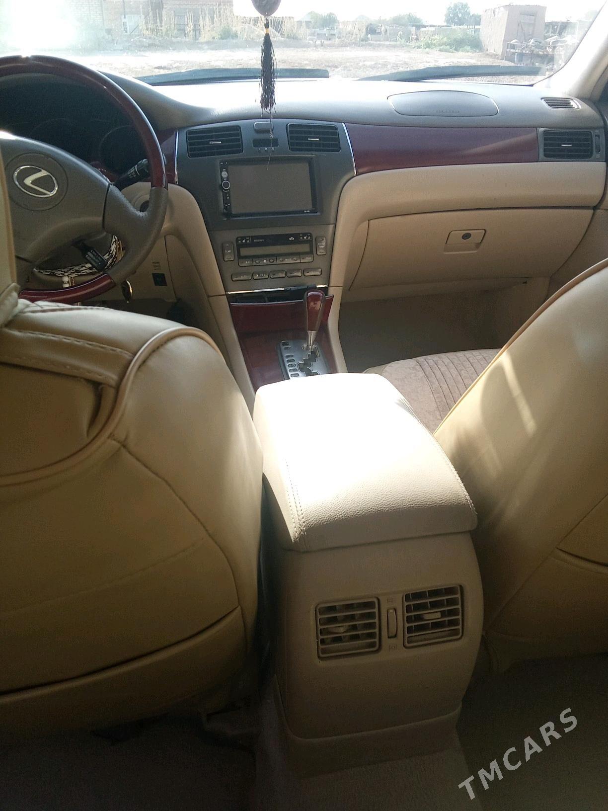 Lexus ES 300 2003 - 180 000 TMT - Babadaýhan - img 3