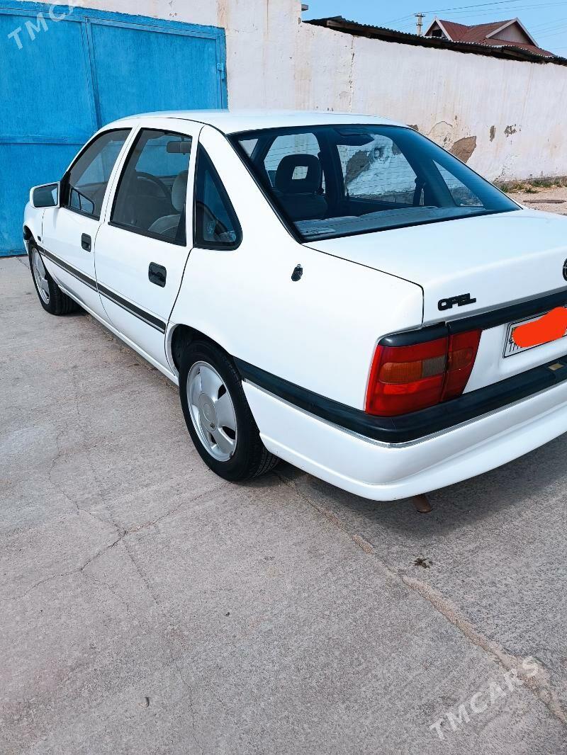 Opel Vectra 1995 - 67 000 TMT - Balkanabat - img 5