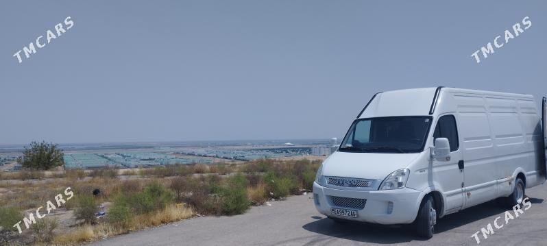 Iveco Daily 2011 - 195 000 TMT - Ашхабад - img 4