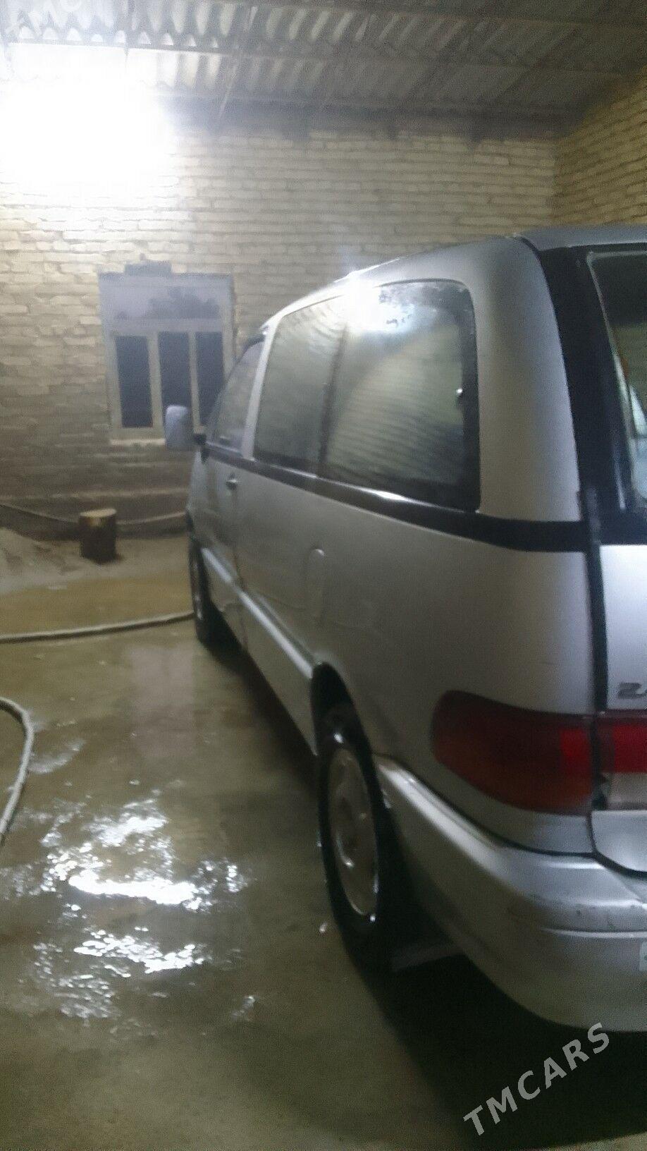 Toyota Previa 1993 - 55 000 TMT - Halaç - img 7