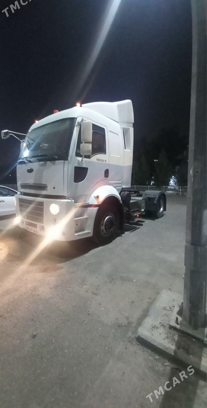 Volvo EURO 4 2014 - 585 000 TMT - Ашхабад - img 2
