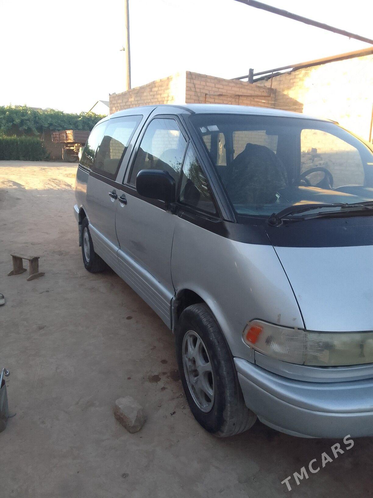 Toyota Previa 1993 - 55 000 TMT - Halaç - img 10