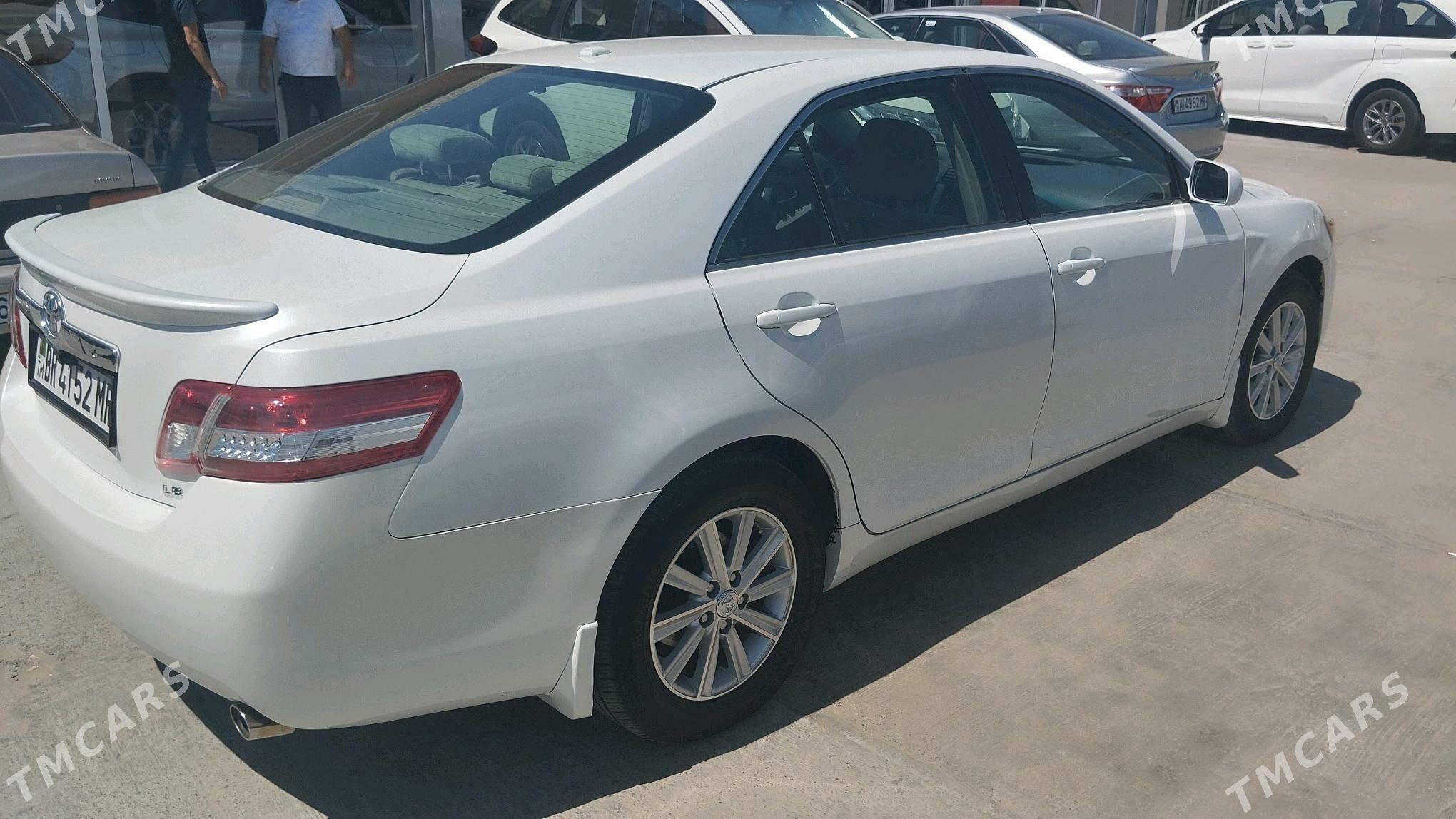 Toyota Camry 2009 - 175 000 TMT - Мары - img 2