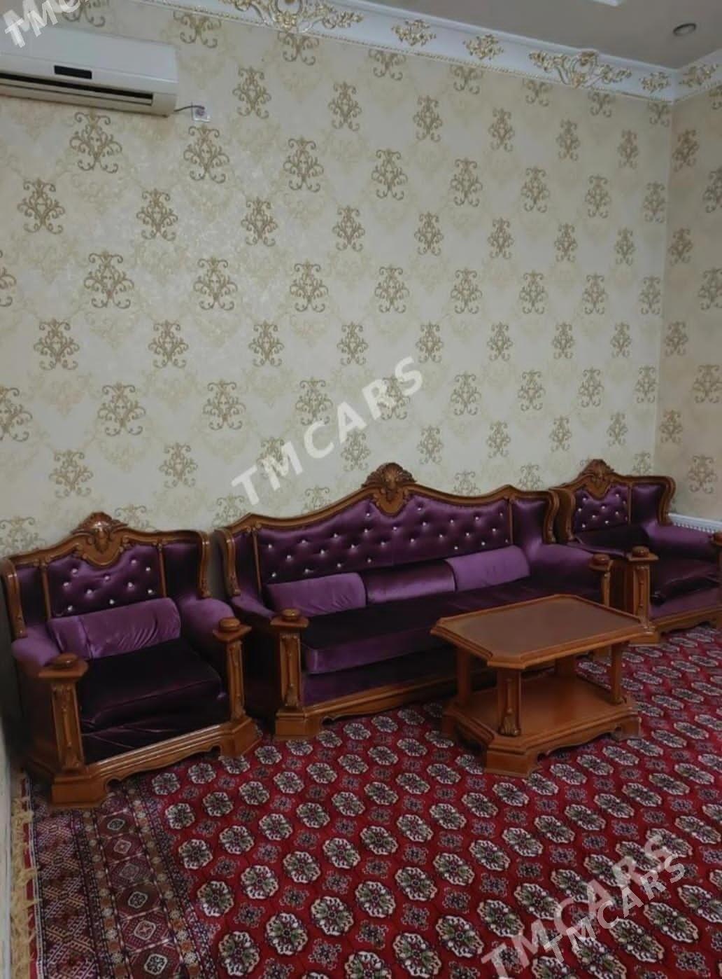 Troyka diwan žurnal stoly bile - Чоганлы - img 2