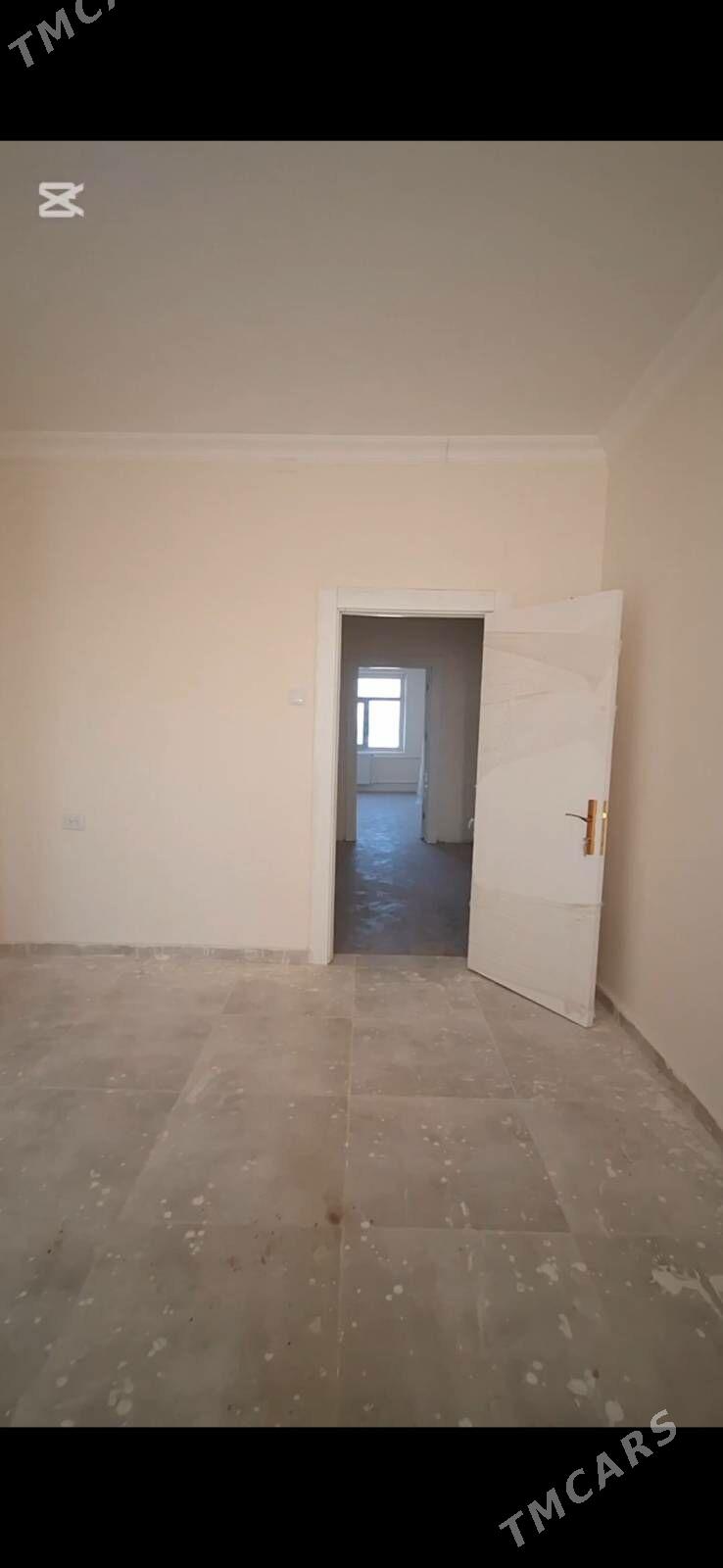 EYESINDEN ANEWDE SATLYK 3.KOM - Ашхабад - img 8