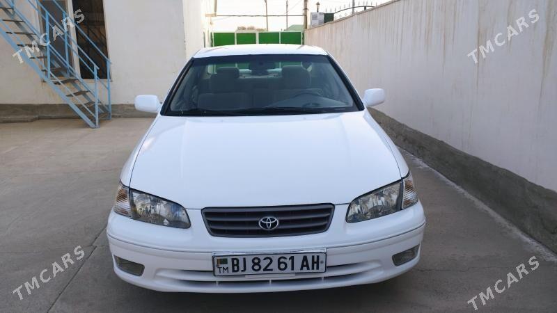 Toyota Camry 2000 - 150 000 TMT - Kaka - img 1