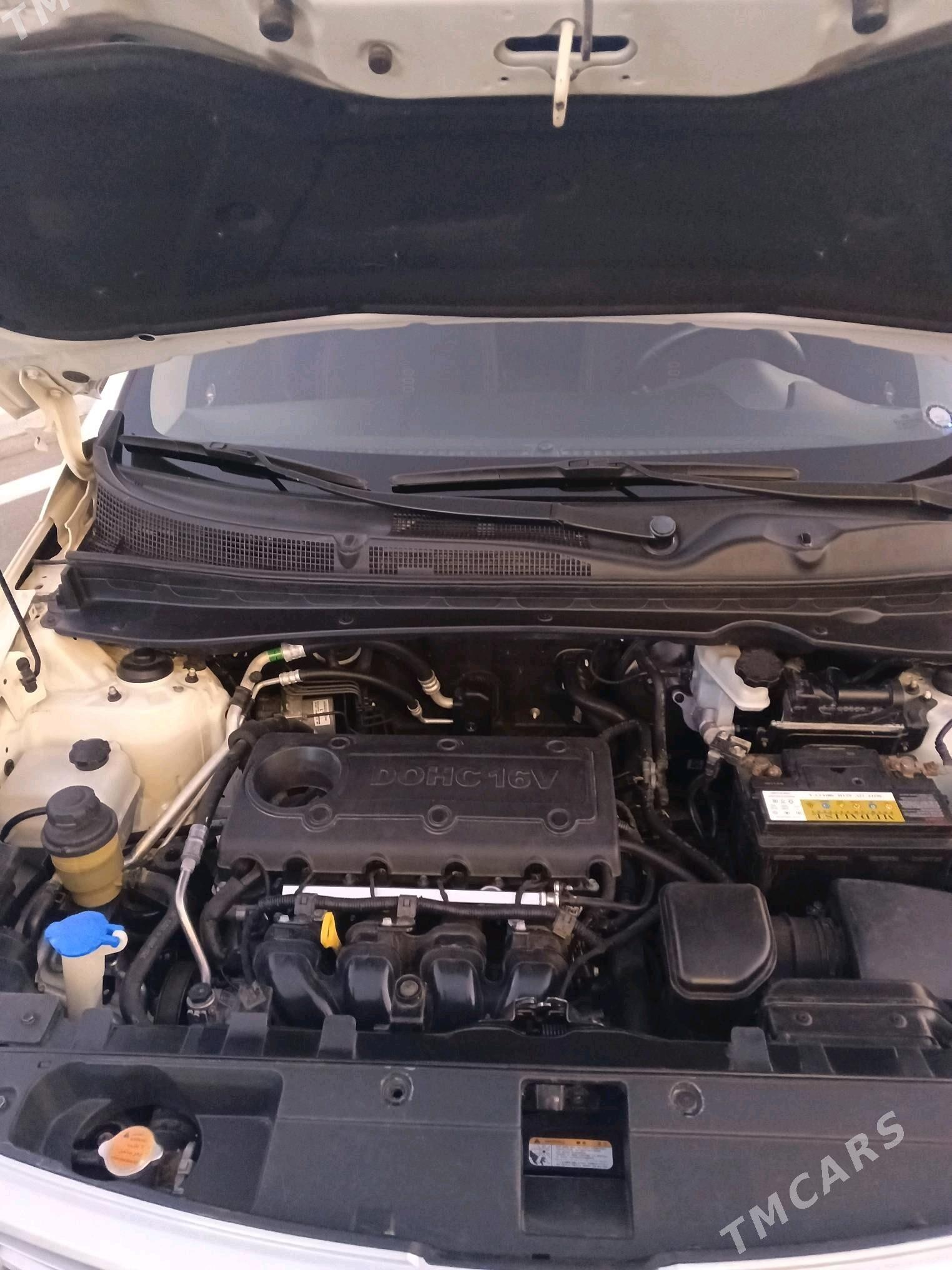 Kia Sportage 2012 - 210 000 TMT - Мир 2 - img 6