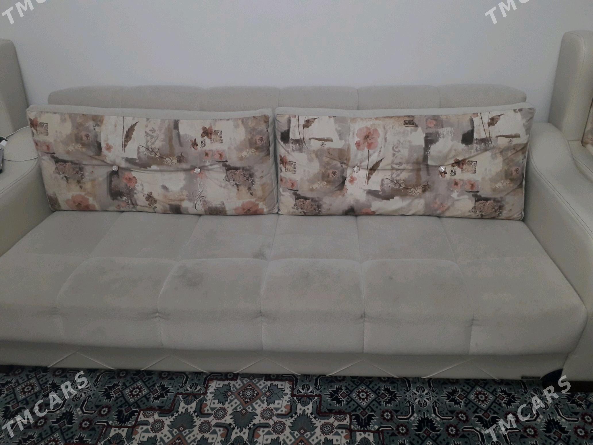 diwan kresla - Гуртли - img 1