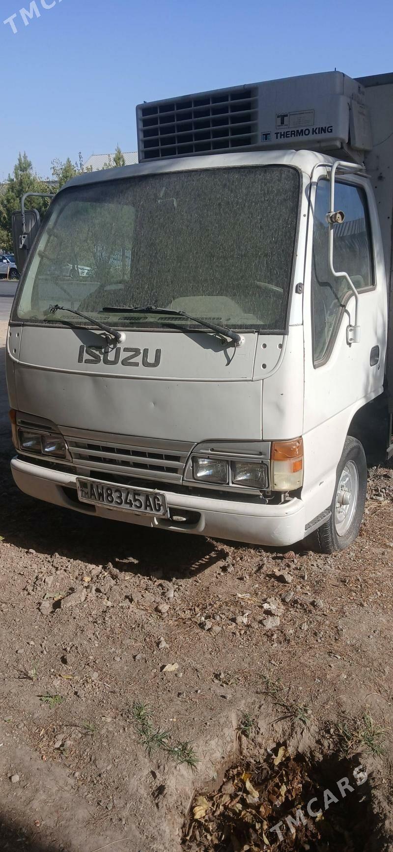Isuzu Axiom 2005 - 370 000 TMT - Ашхабад - img 1