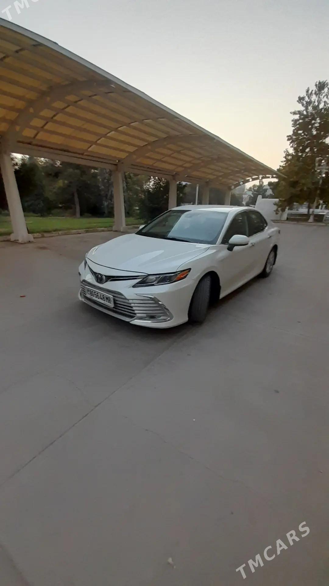 Toyota Camry 2021 - 328 000 TMT - Мары - img 3