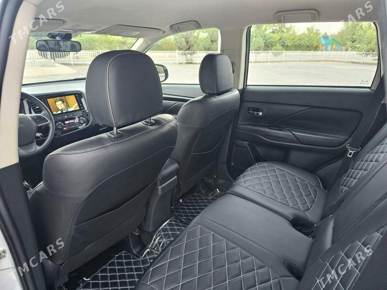 Mitsubishi Outlander 2023 - 285 000 TMT - Ашхабад - img 5