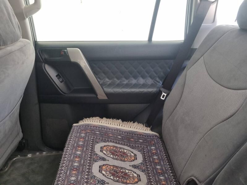 Toyota Land Cruiser Prado 2010 - 500 000 TMT - Гумдаг - img 8