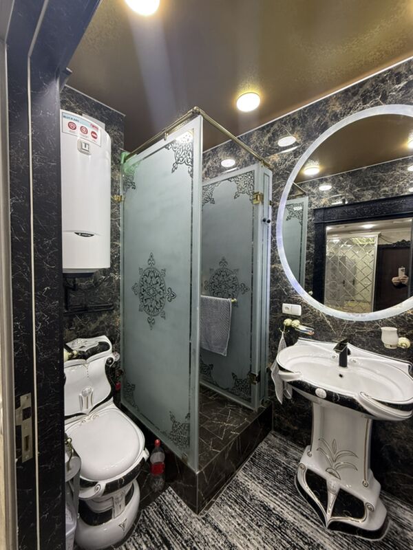 ПРОДАЁТСЯ КВАРТИРА НА МИР-6 - Ашхабад - img 7