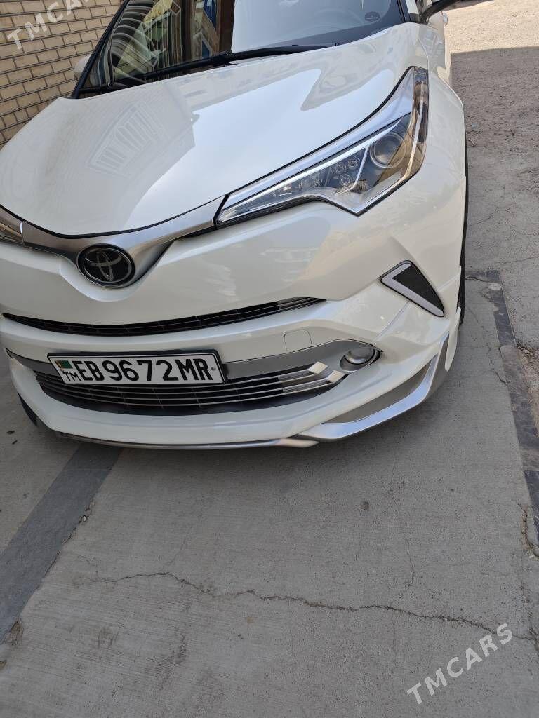 Toyota C-HR 2020 - 310 000 TMT - Мары - img 1